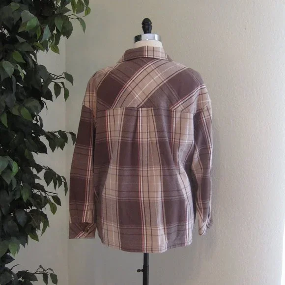 Aerie Offline Flannel Button Down Shacket - Like New - Picture 7 of 11
